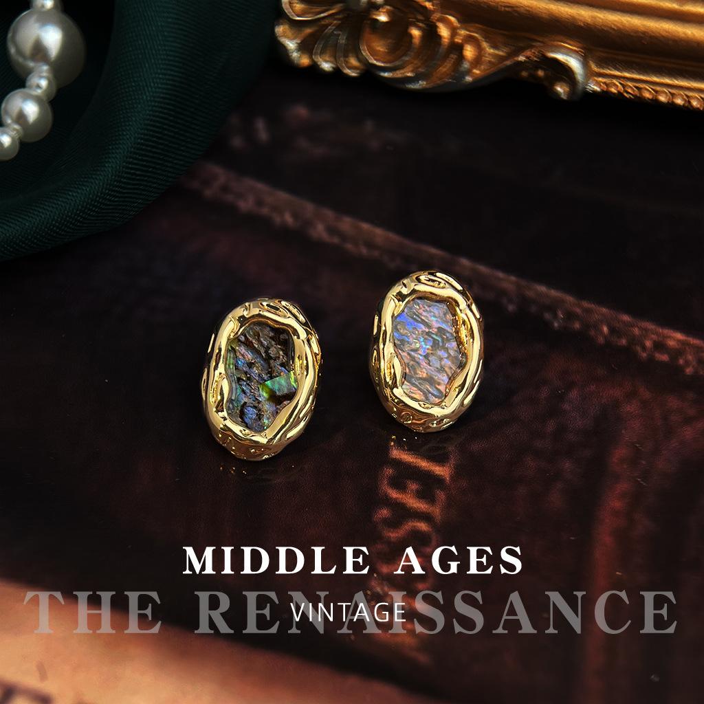 

Aurora Shell~ French Retro Abalone Shell Earrings Collection Literary Court Earrings