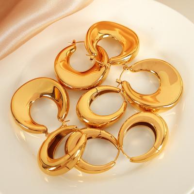 European and American Simple Design Versatile Earrings 18K Gold-plated Stainless Steel Geometric U-shaped Earrings Personalized Women