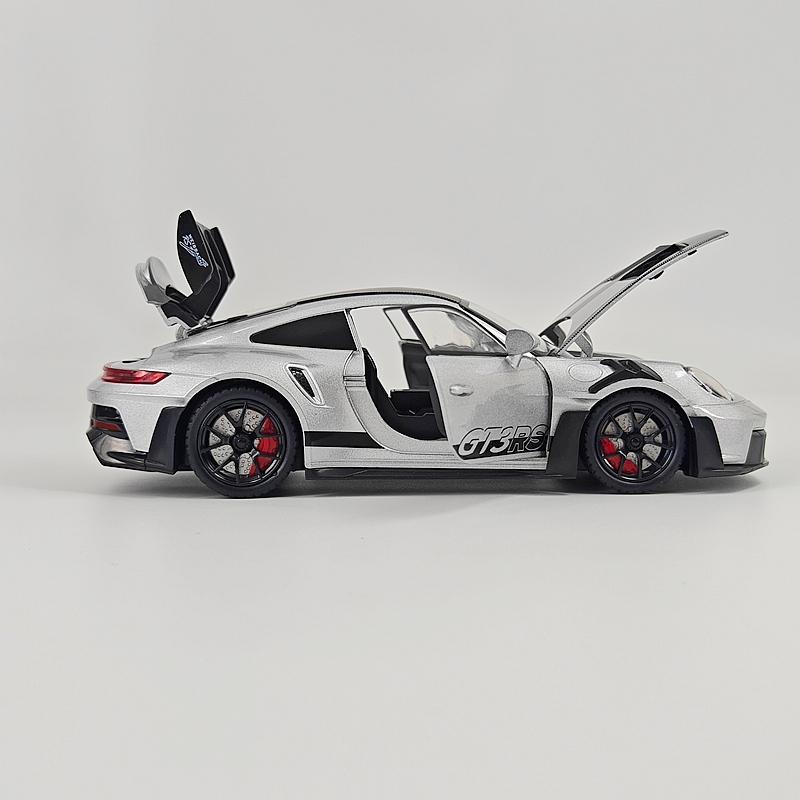 1:24 Simulation 911 Gt3 Rs Alloy Car Model Doors On Both Sides That Can Be Opened Rich In Details, Finely Crafted