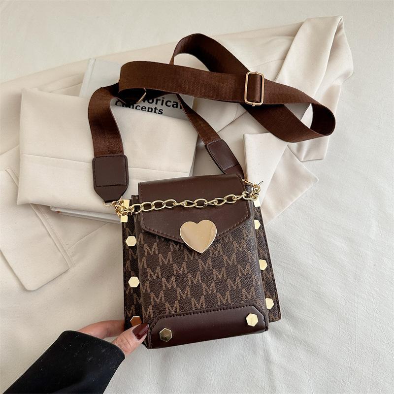 

Мода популярна в этом году 2025 лето повседневная маленькая свежая сумка для мобильного телефона женская сумка новая модная и красивая на плечо маленькая квадратная сумка кофейный