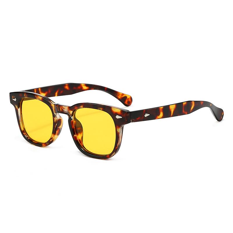 Retro Rivet Square Sunglasses: Classic European & American Style for High-End Fashion