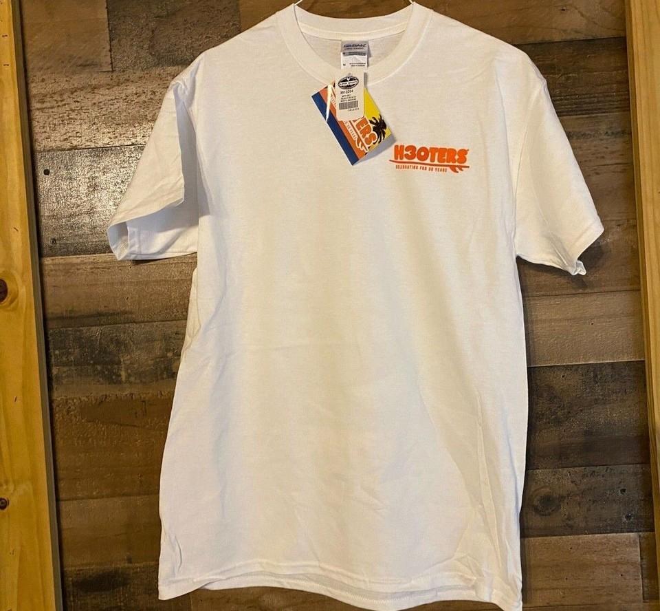 Hooters Bikini Surfer TShirt NEW Mens Hot Girl Beach 30 Year Beer Wings Unisex T-Shirt XL