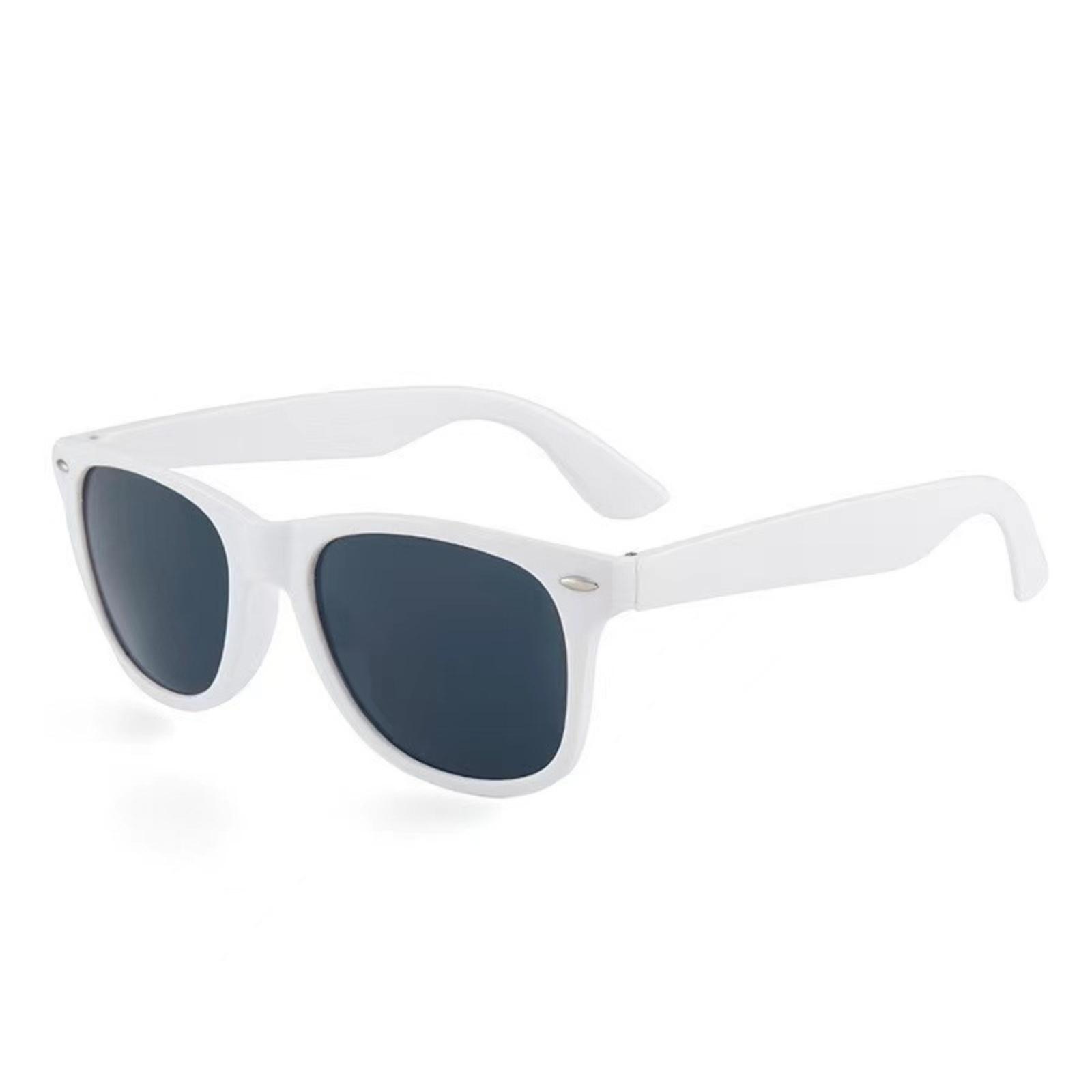 

Retro-inspired Round Sunglasses With Stud Detailing Japanese And Korean-inspired Fashion Sunglasses European And American- Polarised Sunglasses One Size
