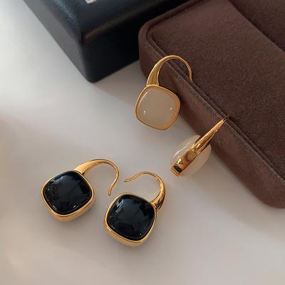 Ganci per orecchini di alta qualità in agata nera quadrata, stile Hong Kong, retrò, leggero, lusso, squisito, piccolo