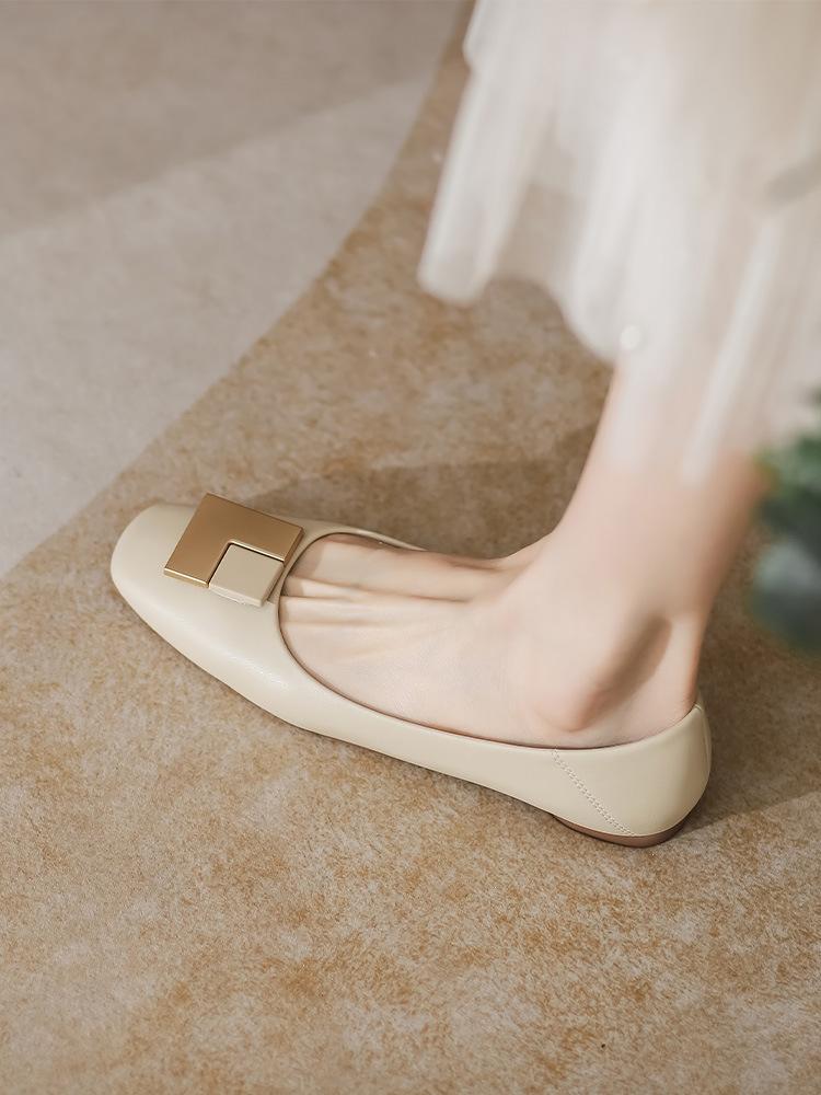 

Весна 2025 новые туфли бабушки женские плоские с бриллиантовой пряжкой рабочие одинарные туфли мягкая кожа нежные феи туфли Doudou 35