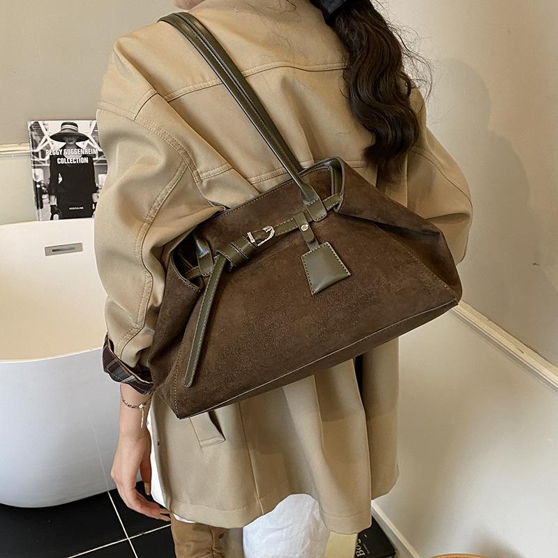Large Capacity Bag Women's 2025 New Trendy High-end Light Luxury Niche Single Shoulder Underarm Bag Commuter Tote Bag