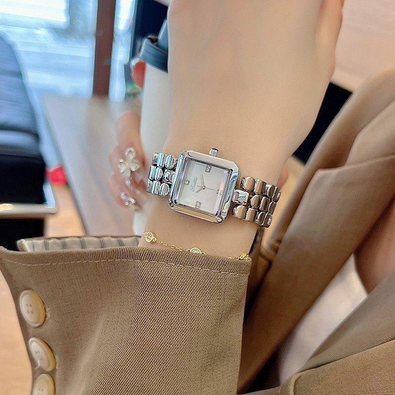 NewTrendyCasual Women'S WatchStylish Ladies' Watch WithSteel BandSquare DialHighQuality Selected TimepiecePerfect Gift For Women