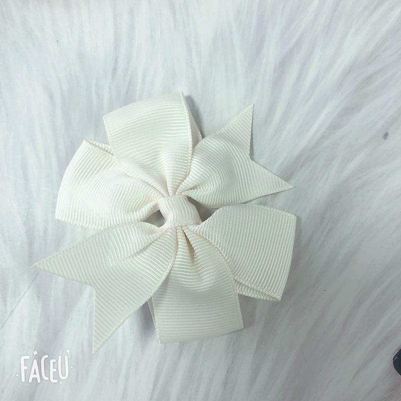 

Детская однотонная заколка-бантик - игривая милая боковая заколка для девочек V-shaped bow duckbill clip белый