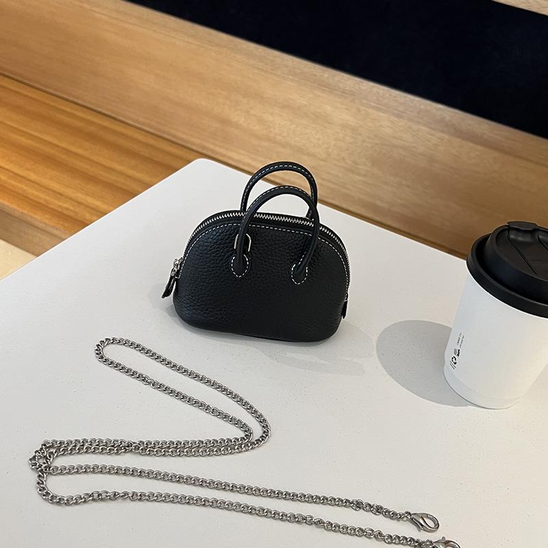 2025 Super Mini Women Crossbody Bags Genuine Leather Handbag Small Chains Shoulder Bag For Ladies First Layer Of Cowhide Shell Bag