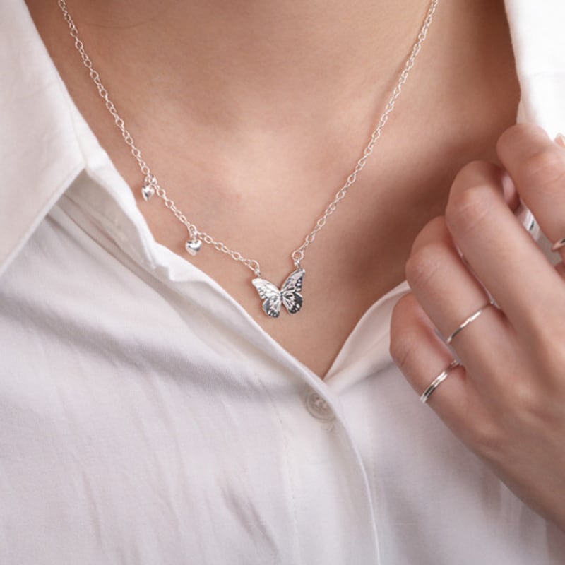 XII WEOL Magnificent butterfly(N)