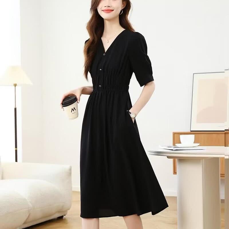 La Chapelle Pear Shape Classic A-Line Dress