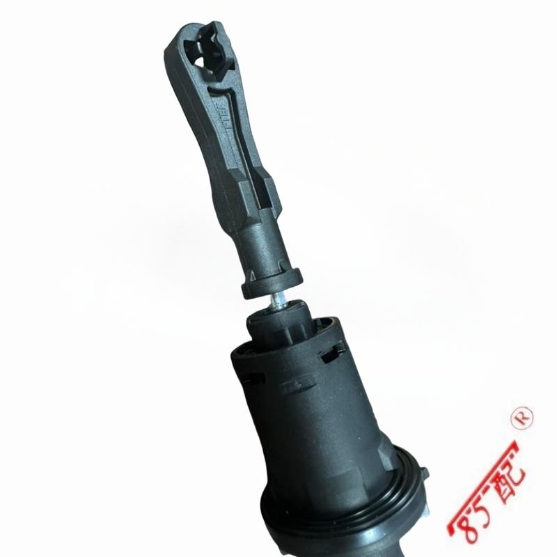 Clutch Master Cylinder 9801271180 9685798980 9801271180 2182J6 For Citroen C5 For Peugeot 508 Clutch Master Cylinder