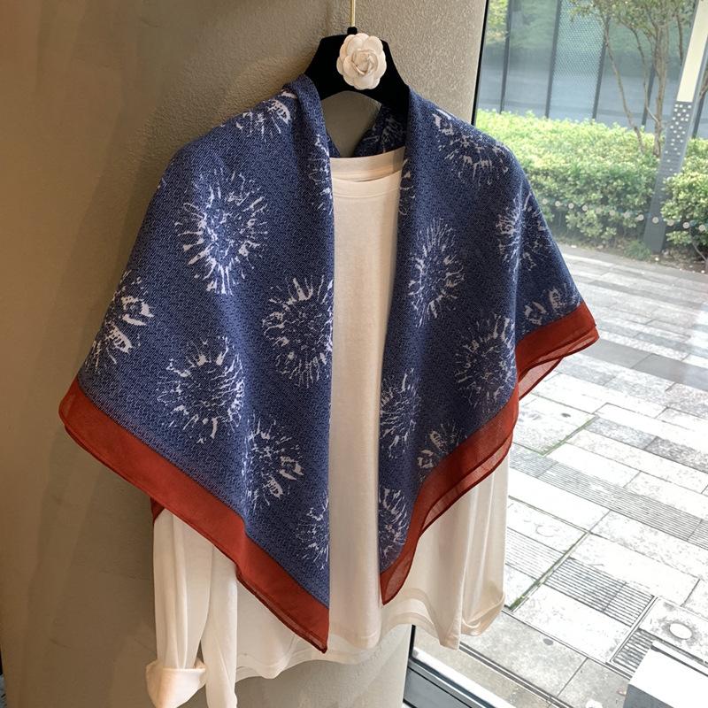 Vintage Polka Dot Printed Light And Thin Scarf Cotton Feel Square Scarf Sunshade Shawl Headscarf Belt Scarf Silk Scarf