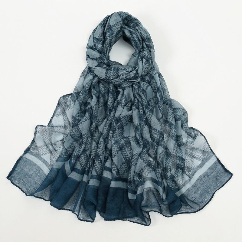 Spring and summer new light and breathable Bali yarn floral print shawl literary small fresh and elegant women's scarf