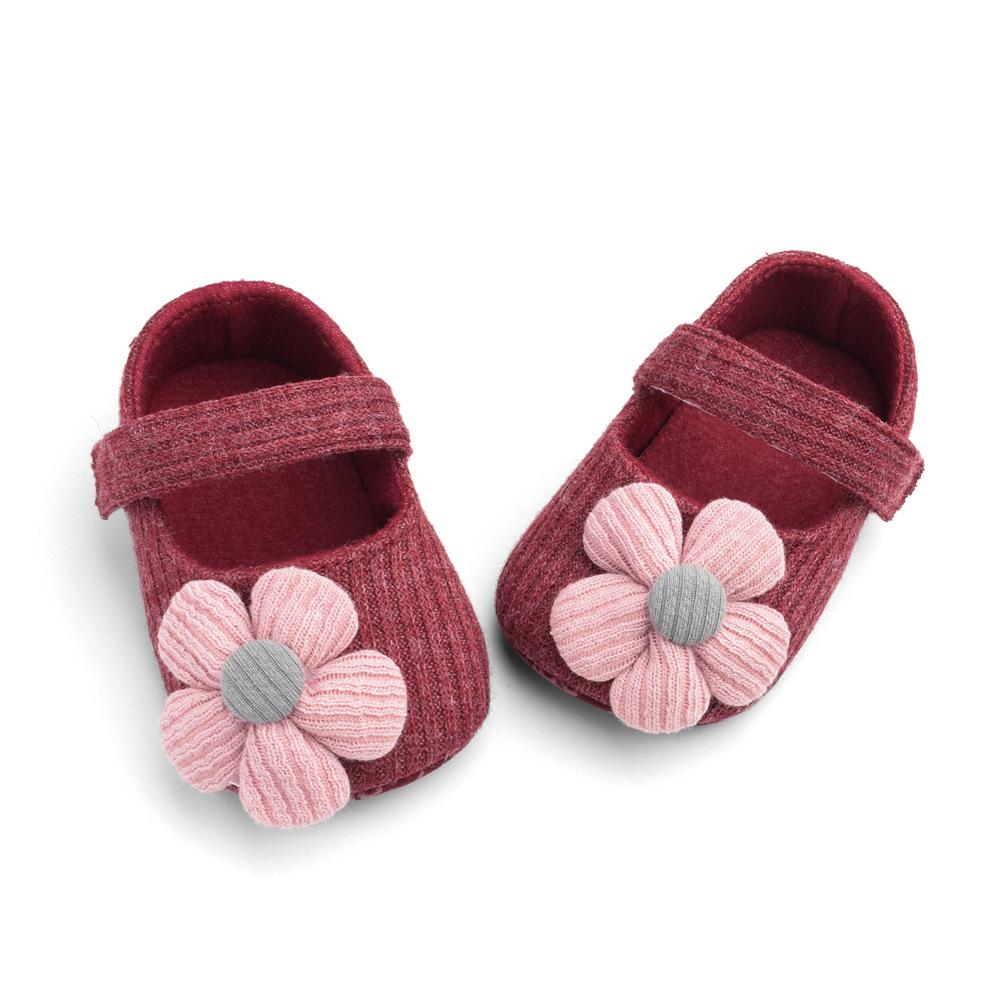 Baby First Walkers Woolen Knitting Cotton Flower Bow Princess Soft Bottom Baby Casual 0-3 M Old Newborn Indoor Shoes