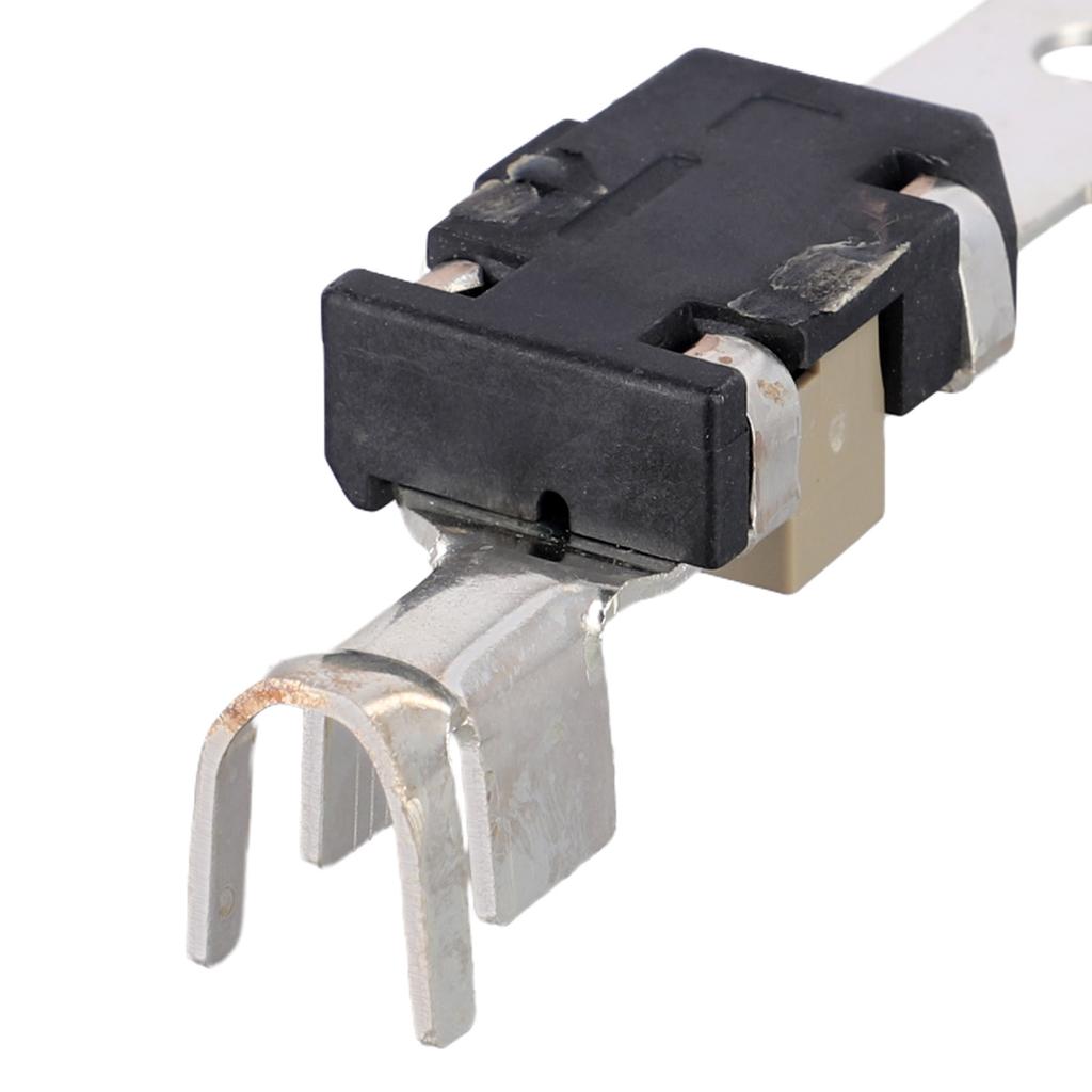 0         Car Battery Pile Positive Harness Fuse Head Connector Car Starter For  For Land Rover LR076232 9441938 Car Accessories