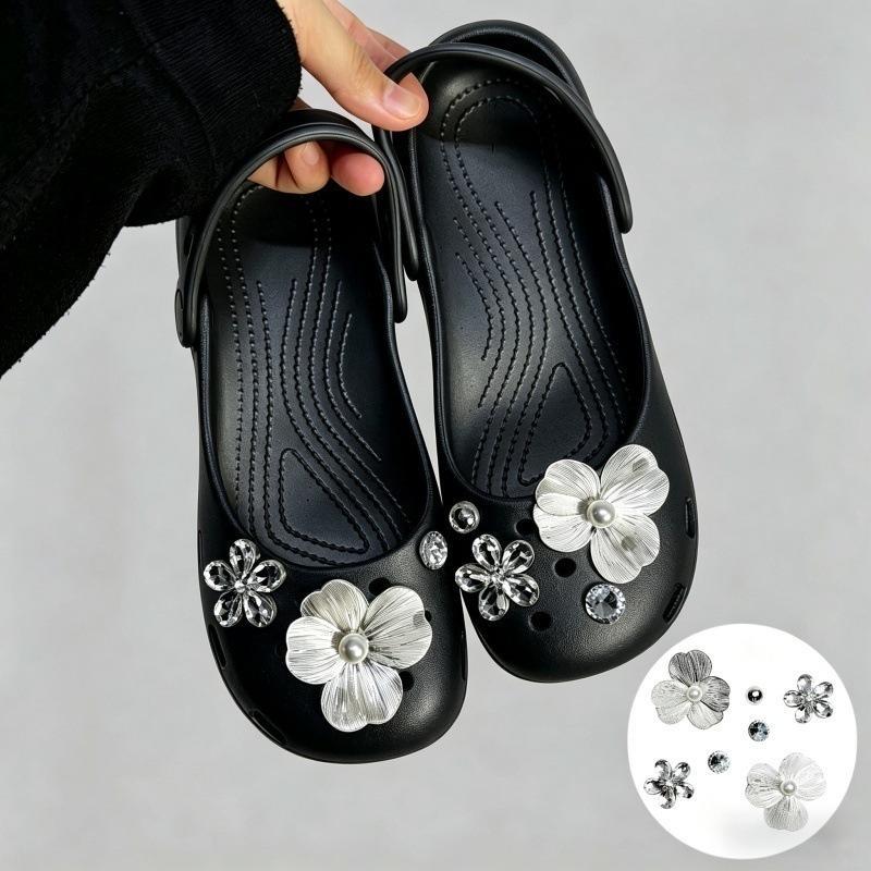 Bling Silver Rhinestone Flower Shoe Charms Metal Bead Bow & Heart Clog Charms Luxury Diy Shoe Decoration Punk Y2K Style Clog Pin