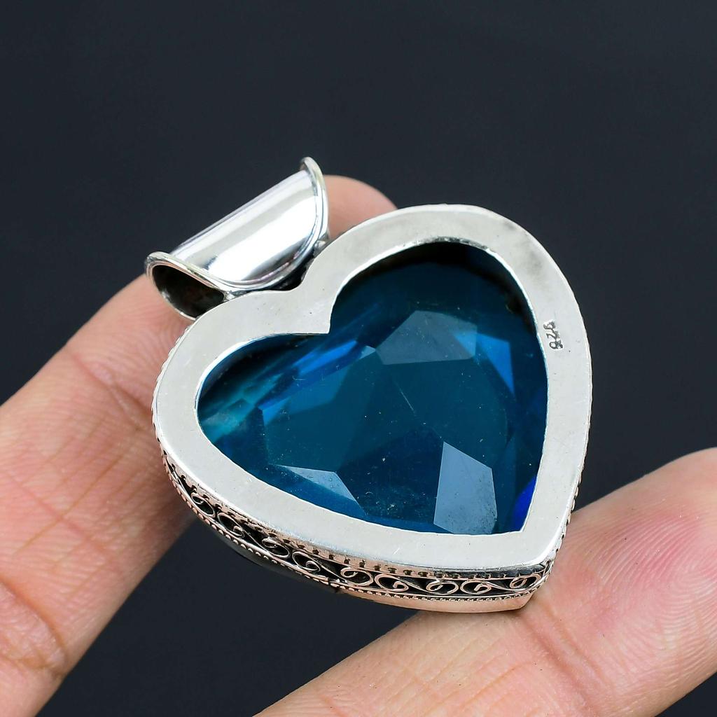 Ciondolo con pietra preziosa di topazio blu, in argento sterling 925 massiccio, regalo per unisex.