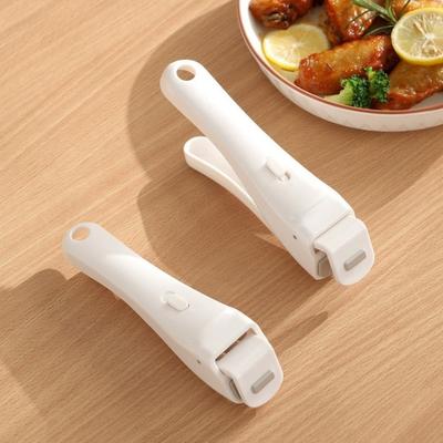 Kitchen Tools Non-Slip Anti-Scald Clip Silicone Heat-Resistant Hot Plate Clip Ergonomic Handle Plate Lifter Air Fryer Use