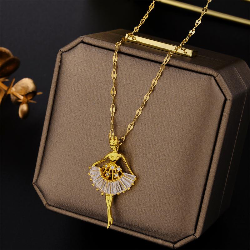 Elegant Colorfast 18K Rose Gold Necklace with Swan & Four-Leaf Clover Charm