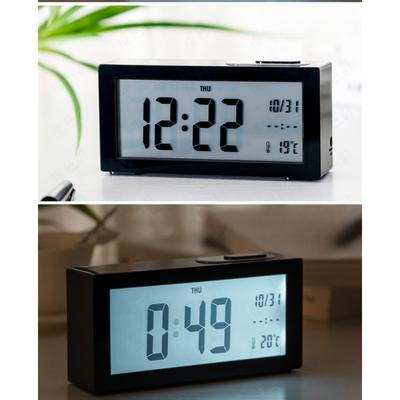 Neuer großer Bildschirm Wecker Automatische leuchtende elektronische Uhr Wecker Einstellbare Helligkeit der Hintergrundbeleuchtung