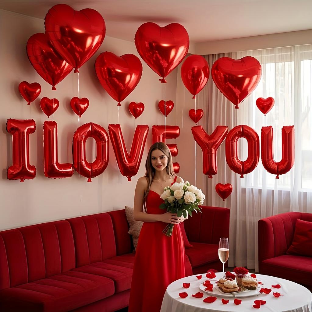 Red Heart-shaped Balloons with the Words "I Love You" Are Suitable for Decoration At Valentine's Day, Proposal Ceremonies and Wedding Parties.
