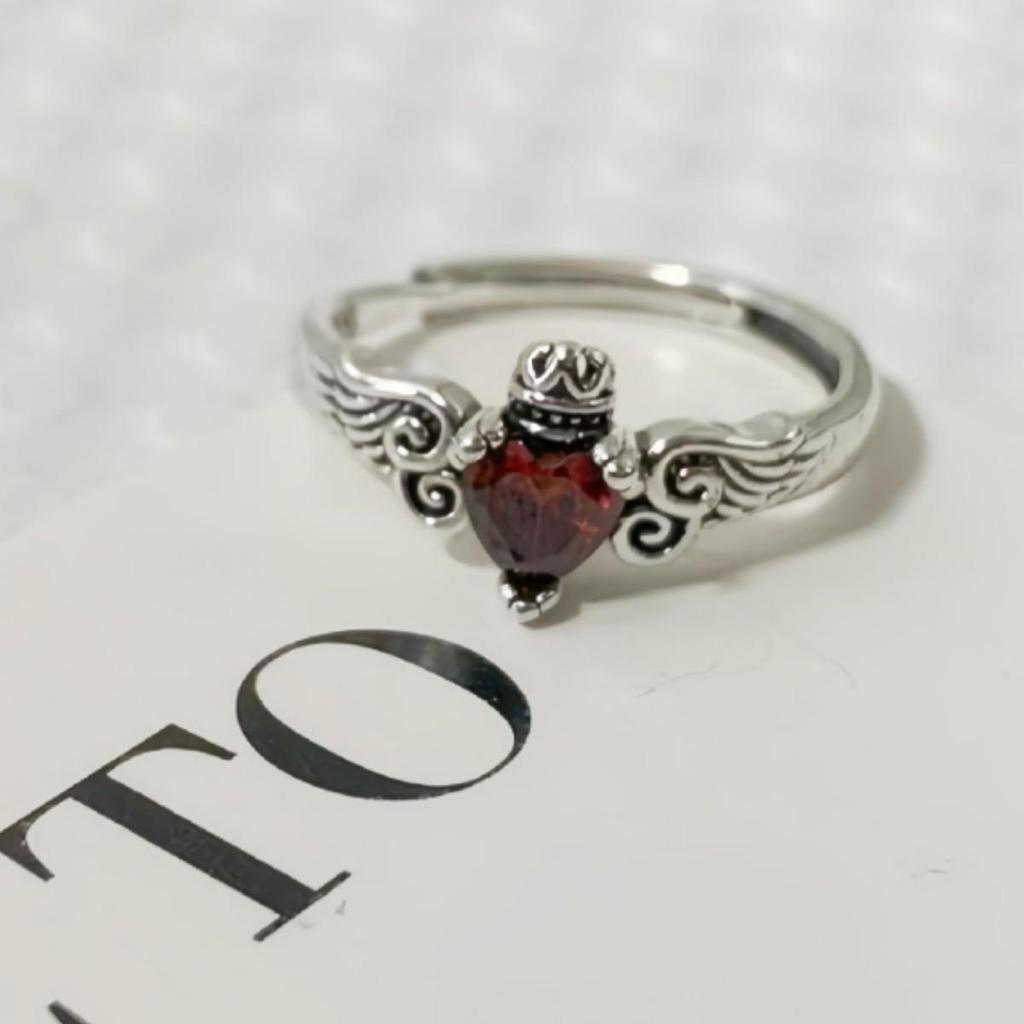 French Crown Wings Heart Zircon Women's Retro Ring - Cool & Trendy Internet Celebrity Style