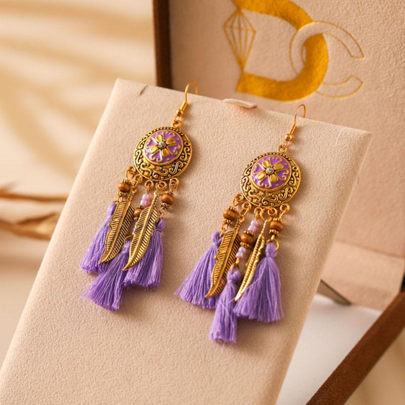 Bohemian Leaf Tassel Earrings for Women Vintage Round Wood Bead Antique Gold Color Alloy Earrings Vacation Party Wedding Jewelry