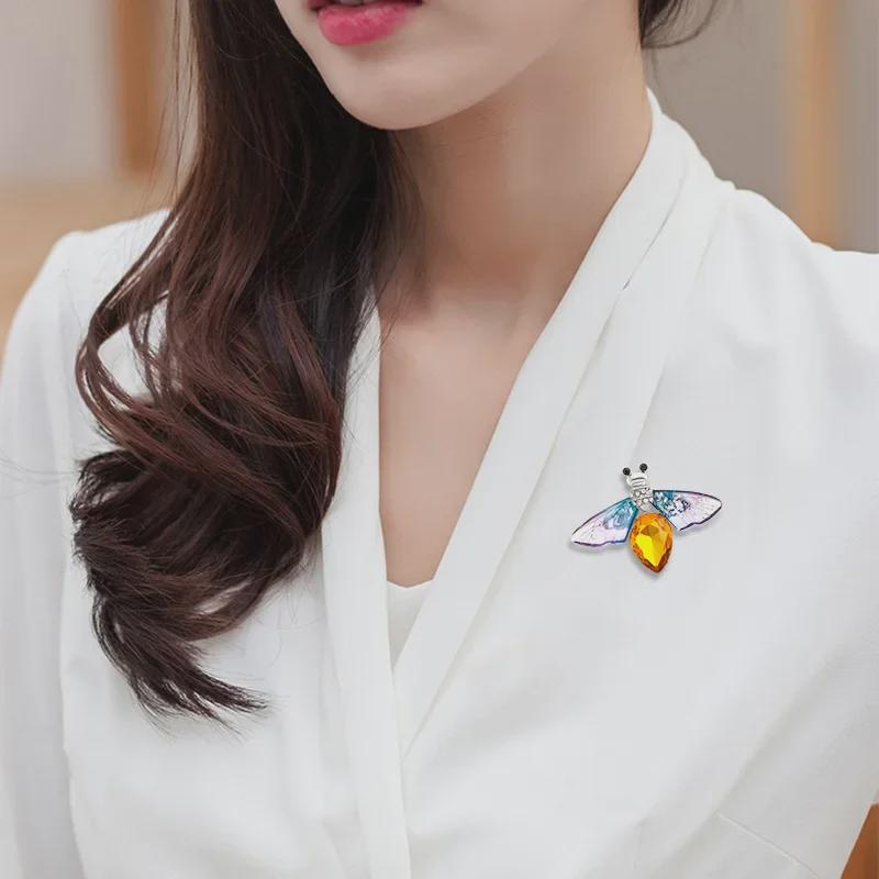 European-American Retro Dragonfly & Bee Rhinestone Brooch Pin