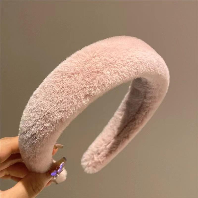 

Winter Women Plush Hairbands Wide Side Faux Fur Sponge Hair Accessories Solid Color Headbands Fashion Hair Hoop Size fits all