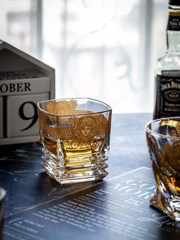 Sklenice na whisky Medusa malovaná zlatá hlava sklenice na víno zahraniční sklenice na víno víceúčelová sklenice na pivo sklenice na vodu