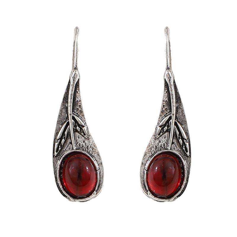 New Vintage Inlaid Red Gemstone Leaf Earrings Personality Ethnic Style Leaf Earrings