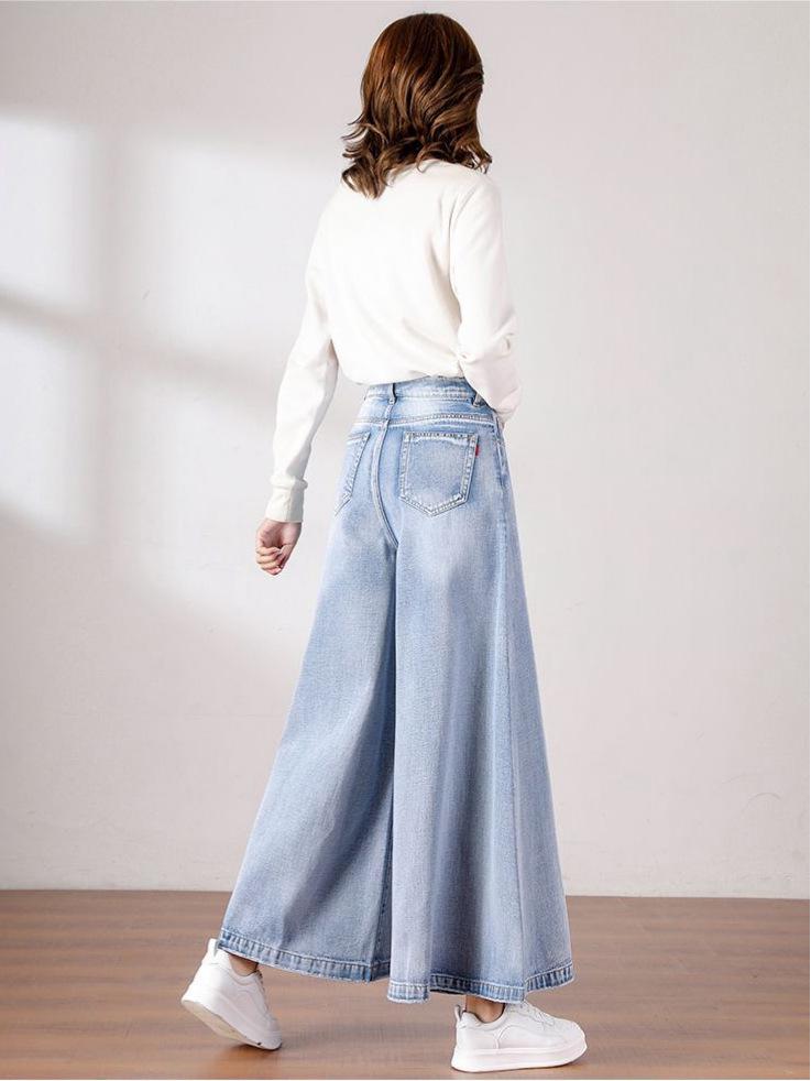 Women's High-Waist Wide-Leg Cropped Jeans