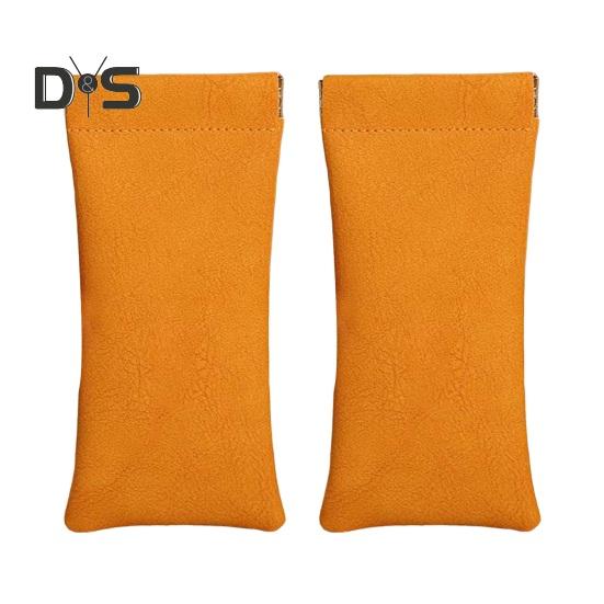 

2 шт. Чехол для солнцезащитных очков Мягкий автоматически закрывающийся стильный чехол из искусственной кожи с подкладкой против царапин Компактная сумка для очков Мешок для чистки экрана из микрофибры