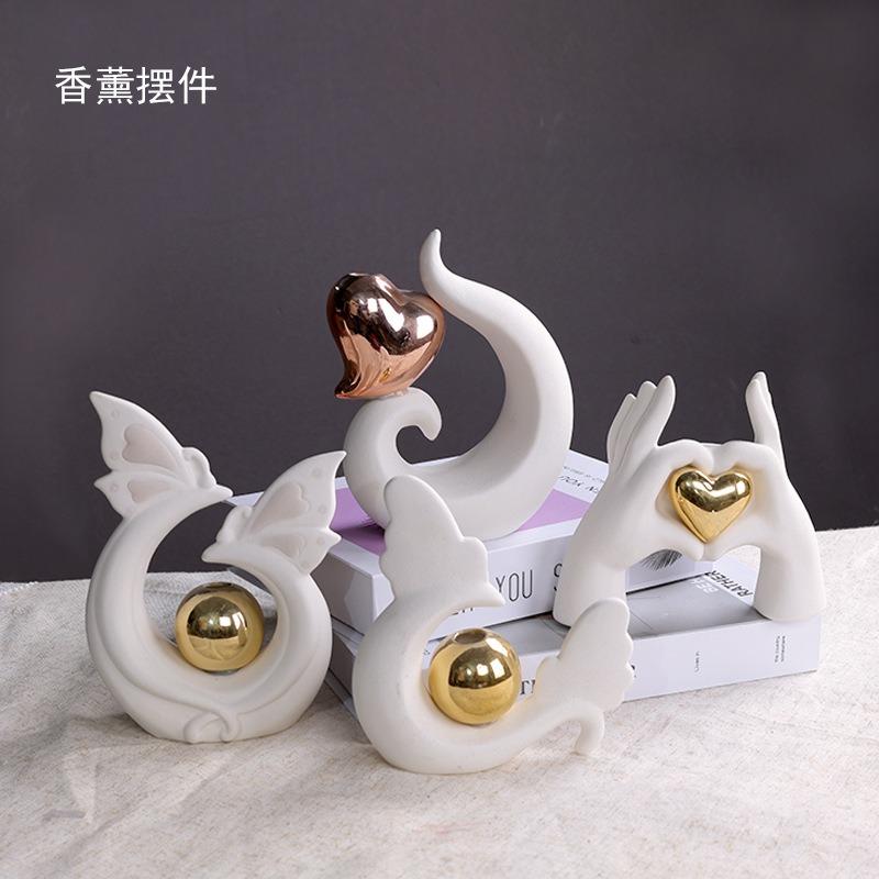 Christmas Ceramic Decoration Nordic Creative Small House Aromatherapy LED Tabletop Atmosphere Decorative Ceramic Crafts Fairy