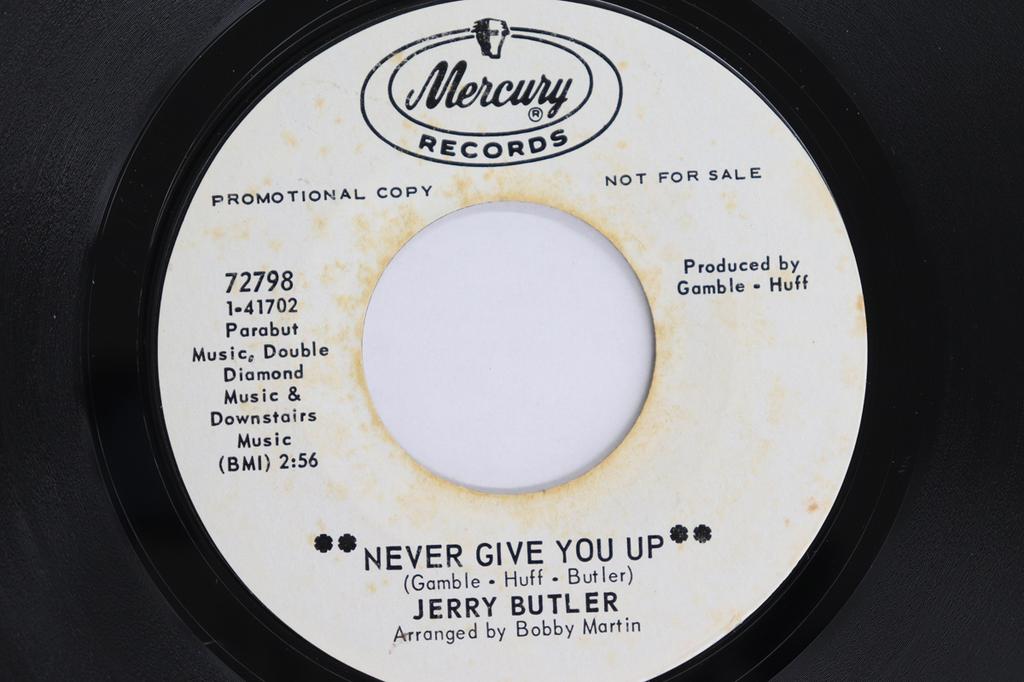 7inch Record JERRY BUTLER - Never Give You Up / Beside You 72798PROMO MERCURY 1968 UK Soul/Funk Used