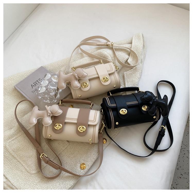 IELGY women's versatile fashion shoulder messenger bag