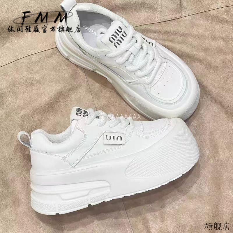 PLOVER Thick-soled Mesh Breathable Little White Shoes 2025 New Versatile Niche Sports Shoes Heightening Casual Board Shoes