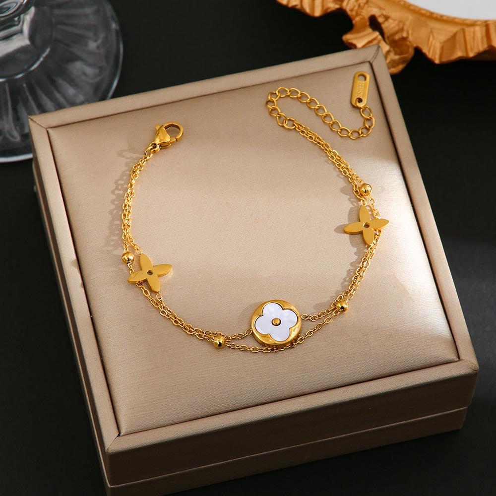 Luxe Titanium Staal Vierbladig Klaver Armband in Koreaanse Stijl met Ingelegde Diamanten voor Vrouwen - Kleurvast