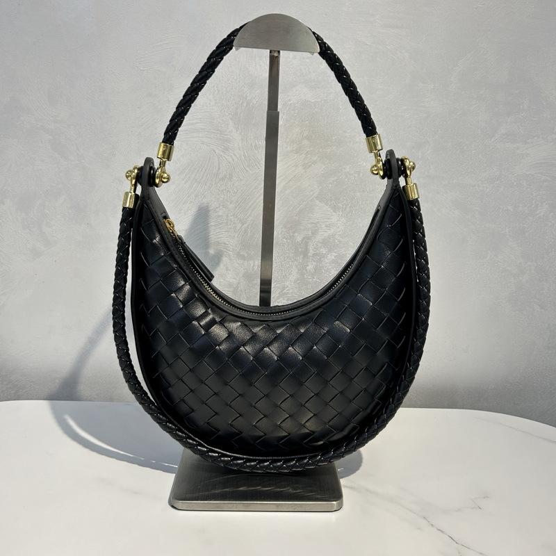 2025 Neue Damenhandtasche aus echtem Leder Handgewebte Achseltasche Vielseitige Halbmondtasche Einzelne Schulter Diagonale Umhängetasche Knödel-Damenhandtasche