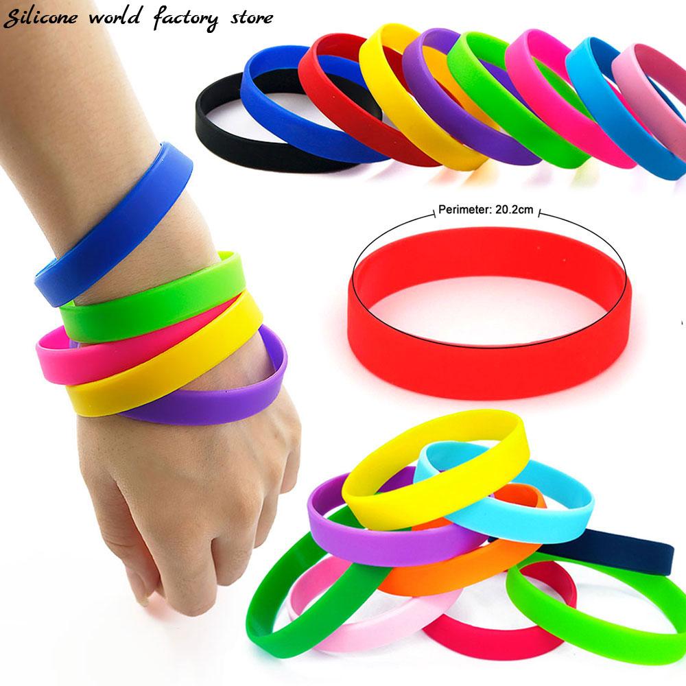 SW 2 PZ Braccialetto in Silicone Personalizzato Cinturino da Polso Colore Solido Cinturino da Mano Casual Anello di Gomma Braccialetto Sportivo in Gel di Silice Cinturino da Polso