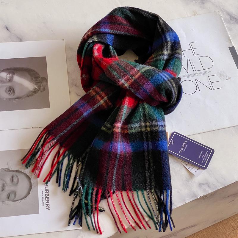 Men's Dark Blue Plaid 100% Pure Wool Scarf - Luxurious Winter Gift for Boyfriend, Father, or Elders.