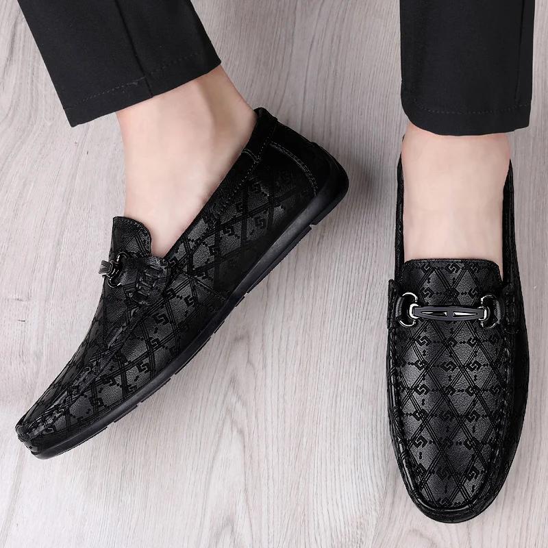 Schwarze Slipper Herren Leder Hochwertig Designer Herrenschuhe Lederschuhe Mann Weiche Sohle Bequem Lässig Herrenschuhe Mokassin
