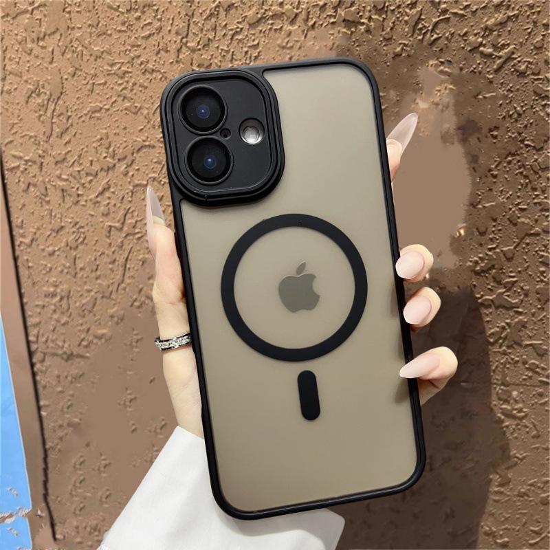 Applicable To Apple 17 Yadun Frosted Skin Sensitive Magnetic Suction Phone Case IPhone 16 Full Pack Lens Film Protection Case