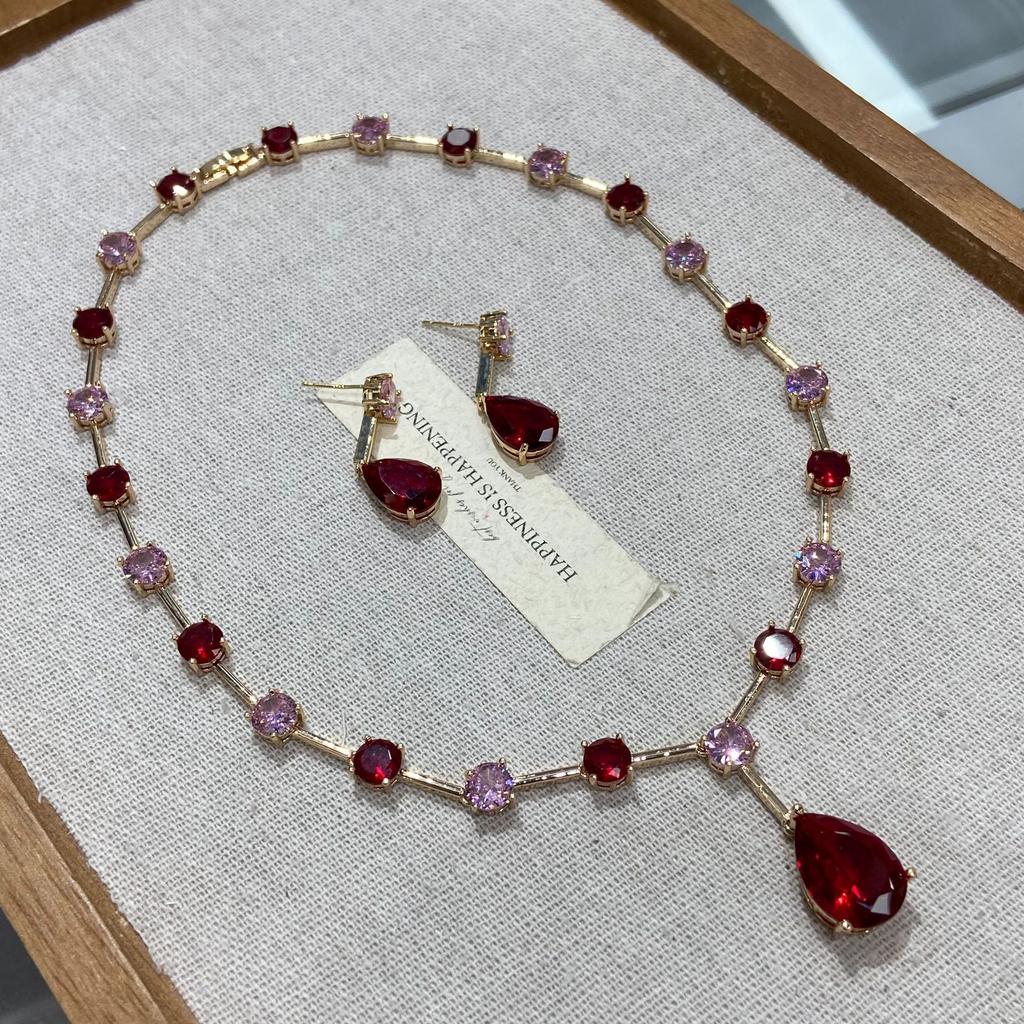 Jewelry Earrings Necklace Set Light Luxury Niche Water Drop Zircon Jewelry Set Banquet Dress Accessories