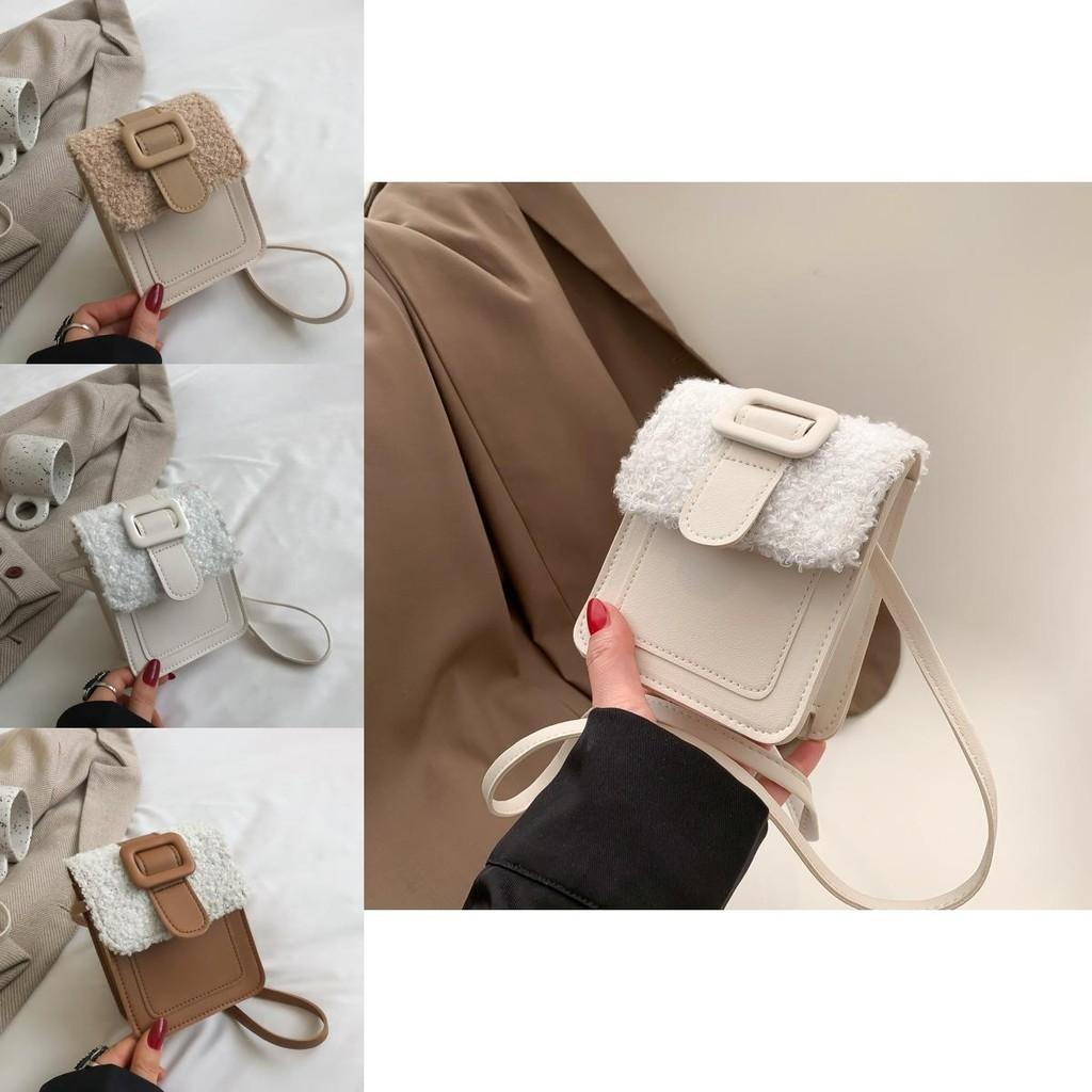 Fashionable Minimalist Women's Bag 2023 Spring New Cute Portable Phone Bag Chic Shoulder Crossbody Bag
