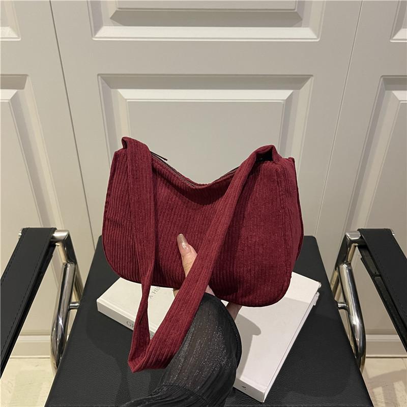 Simple and Retro Casual Large-capacity Underarm Bag, Hand-held Single-shoulder Handbag for Women