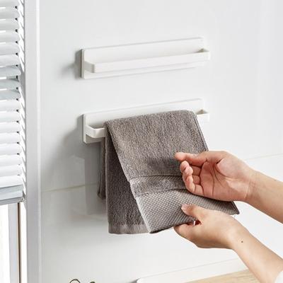 Koupelna a záchod – Věšáky na ručníky