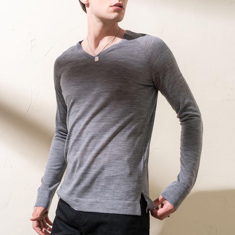 Sinofrud Men's Lightweight Merino Wool V-Neck Knit Sweater