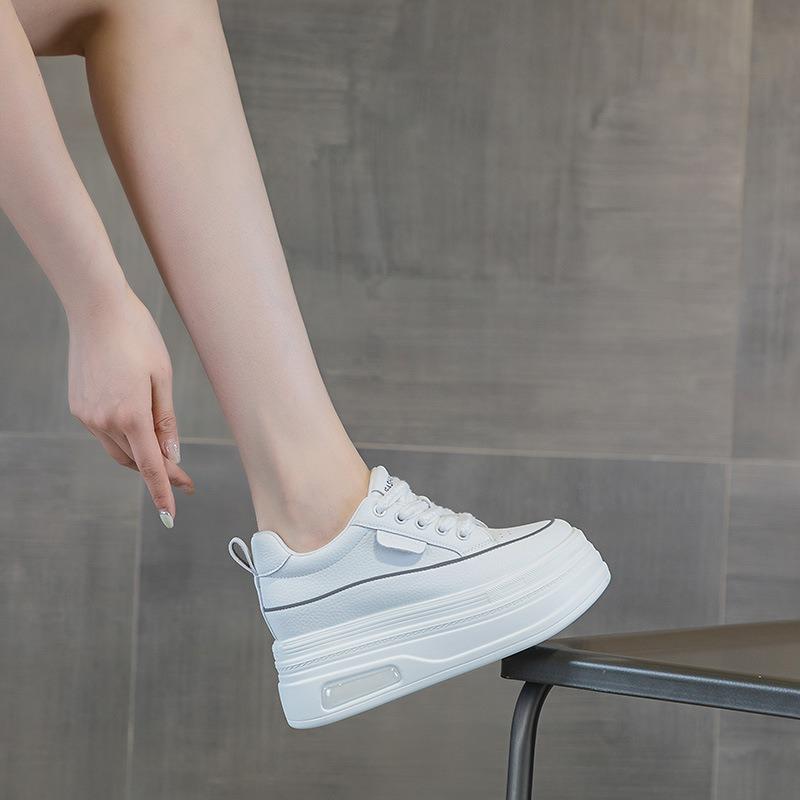 Leather platform white shoes women's autumn new small 8 inner height increase small size sports and leisure shoes